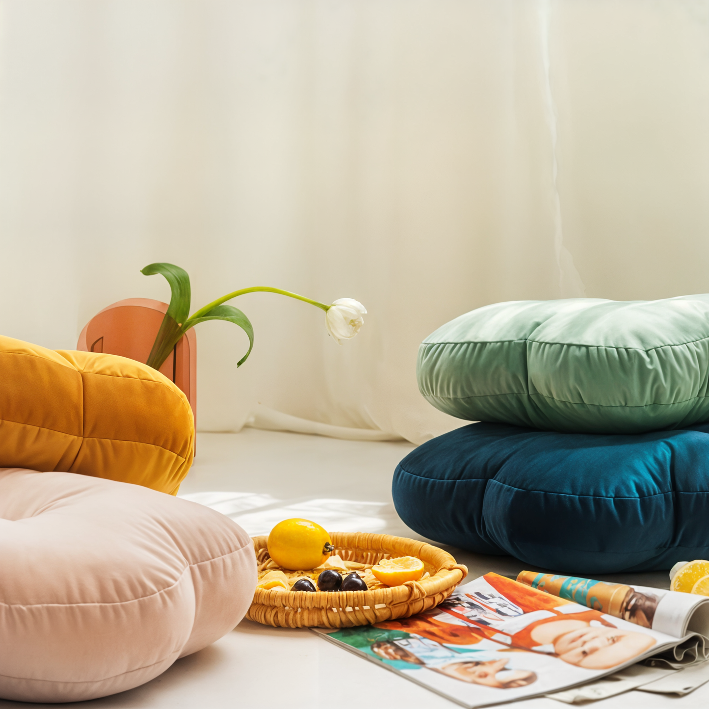 BloomSoft | Velvet Flower-Shaped Plush Cushion